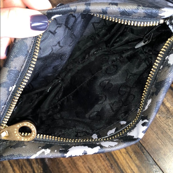 Marc by Marc Jacobs Crossbody - Picture 6 of 6